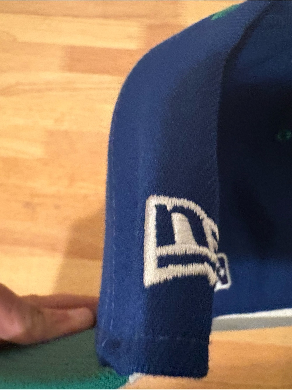 Hartford Yard Goats LIDS New Era Fitted Cap Hat Size 7 1/8 MILB Royal Blue Green - Picture 5 of 7